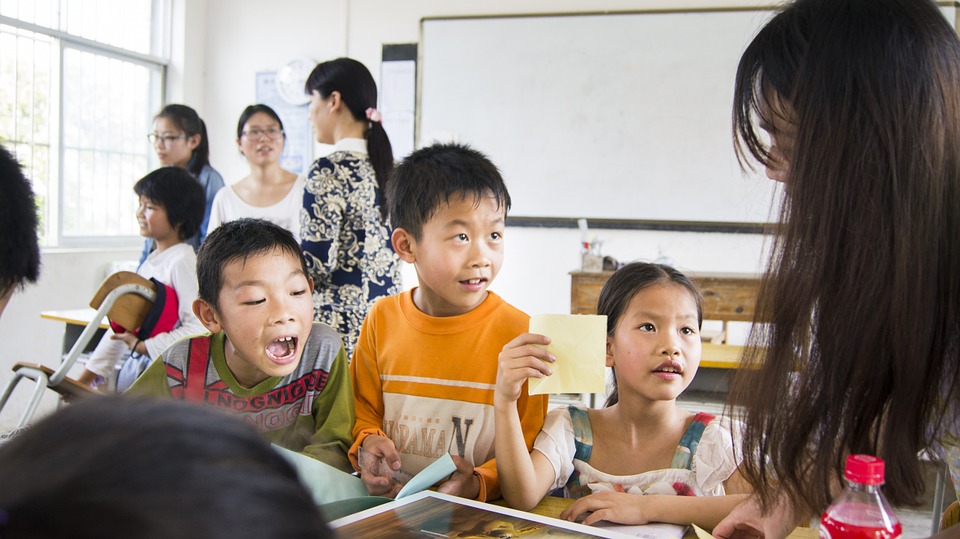 学校兴趣班好不好